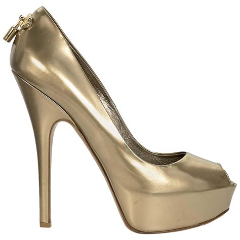 louis vuitton gold pumps